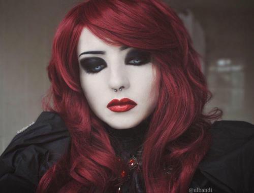 Clan Toreador inspired makeup (Blabi Blogs) 